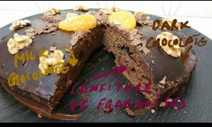 Chocolate cake with fruit marmalade 