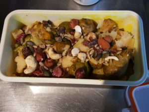 Winter taperwhare to win strength:Cashews, hazelnuts, almonds, broccoli, turmeric, black pepper 