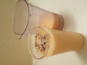 Melon smoothy with creamy toasted caramelized almond, topping : grated coconut, vanilla