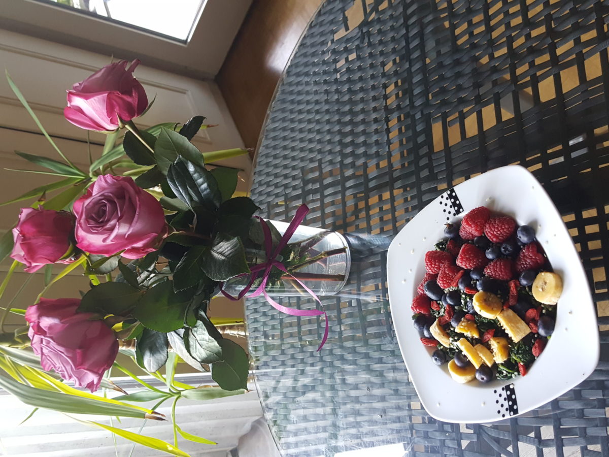 Spinach with flower smell