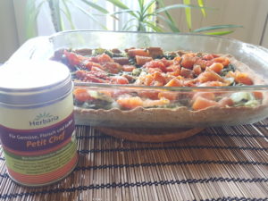 Chard, tomato, carrot quiche with whole spelled dough. Petit chef spices