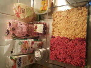 Oven porridge : oats with apple and carrot. Oats with red beets and ginger