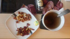 Breakfast bringing calm and energy. Ideal for these pre menstruation days