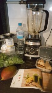 Smoothy:chard, mango, ginger